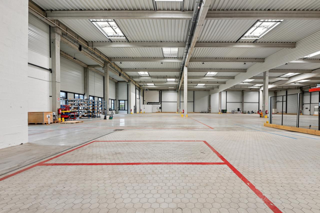 Local d'activité Sucy-en-Brie 6088m² Location local d'activité Sucy-en-Brie Val-de-Marne OLACT2533681 4